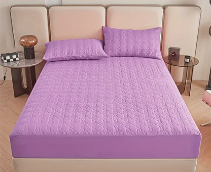 ¡Nuevo! Protector de Colchón Antifluido + Fundas Incluidas 😴✨  - Frescura y Protección Toda la Noche.